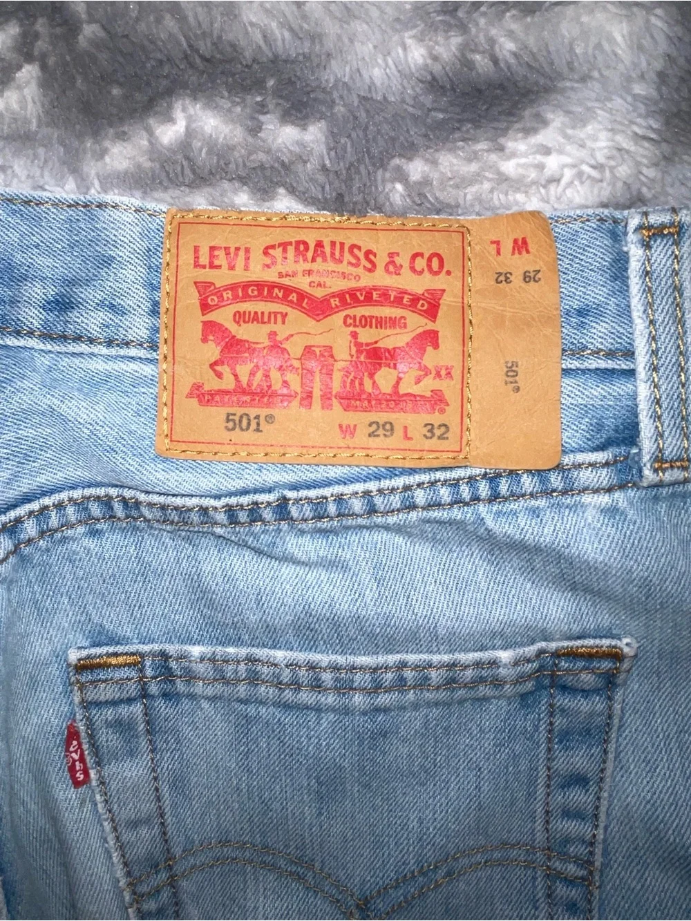 Levi's Men's Light Wash Straight Leg Jeans